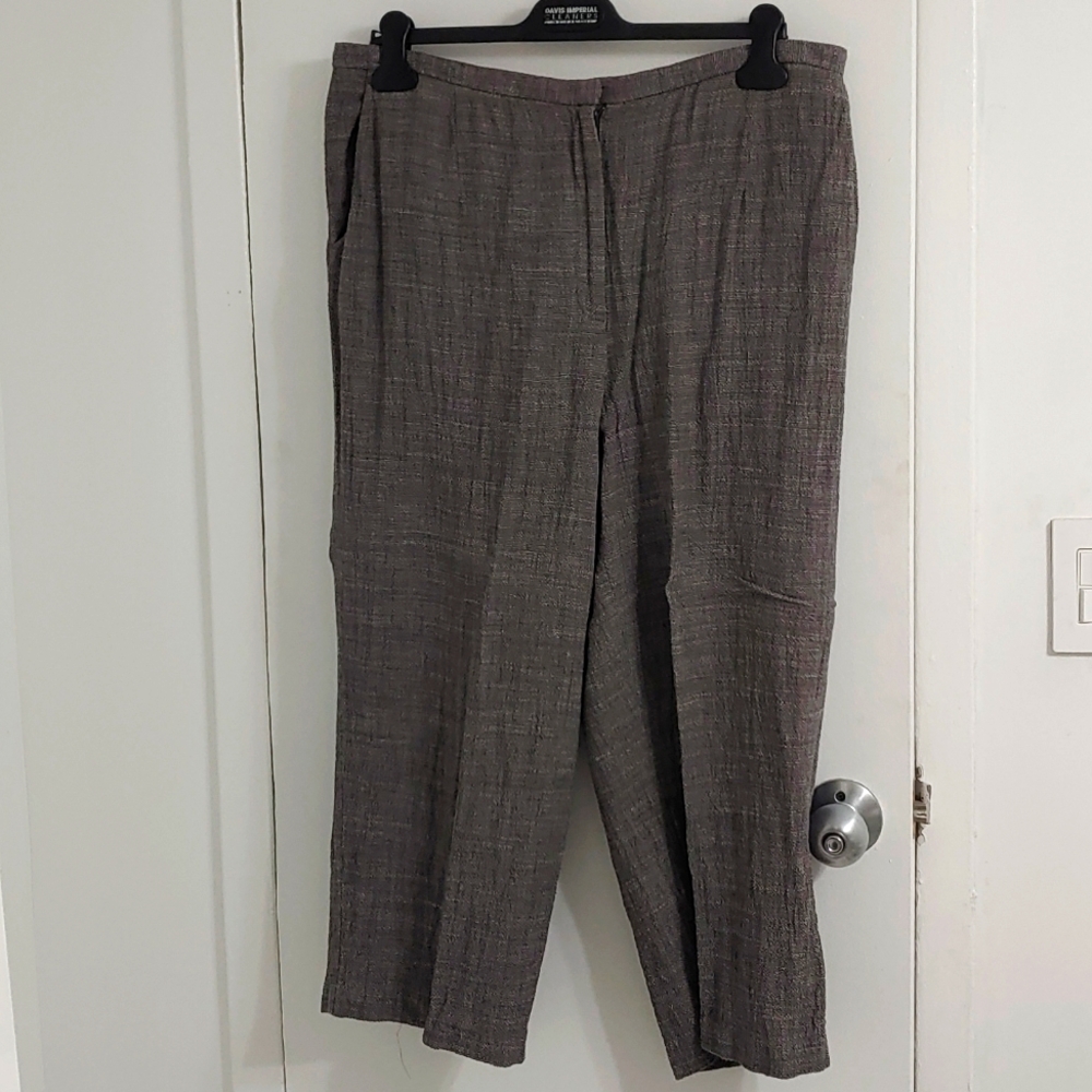 Eileen Fisher Taupe and White Linen Blend Cropped Pants Size 1X